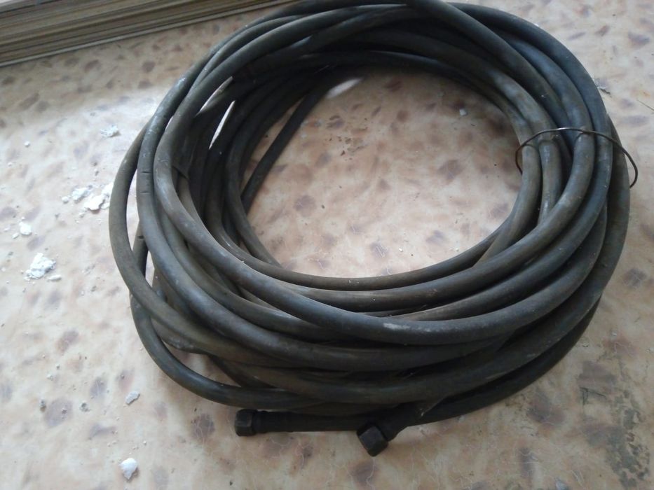 Шланг гидроливческии