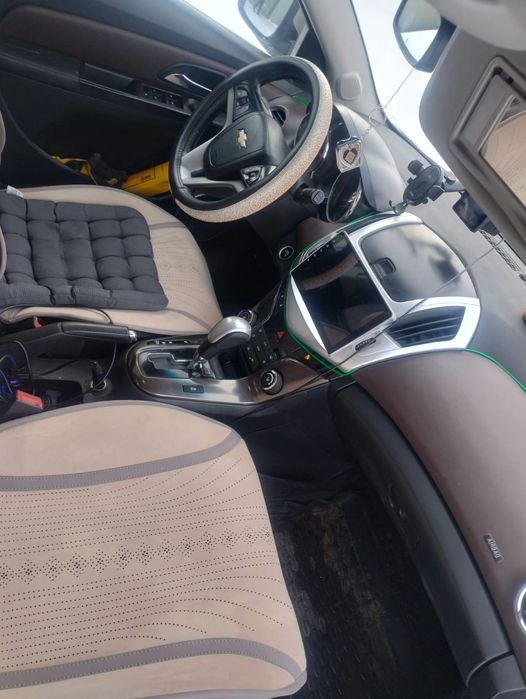 Продам chevralet cruze