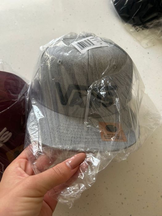 Șepci Vans diverse culori