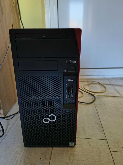 КАТО НОВ! Fujitsu i5-8500 | 16GB RAM | ГАРАНЦИЯ до 2027!