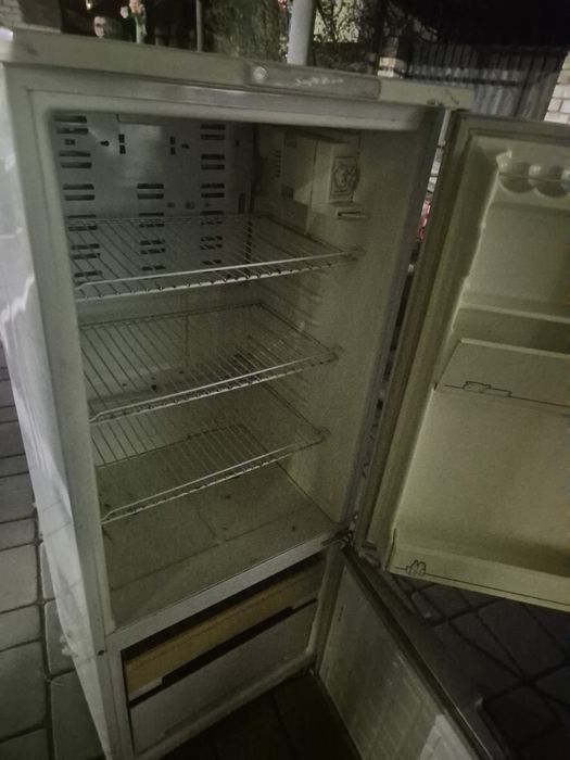 Холодильник ДНЕПР (антиквариат)