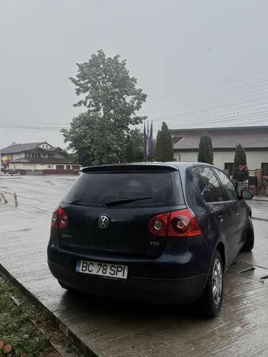 VOLKSWAGEN Golf 2004 — imagine 3