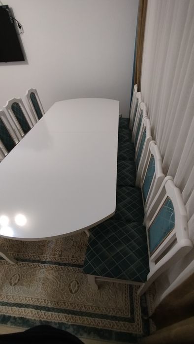 Стол 12 стулья продам