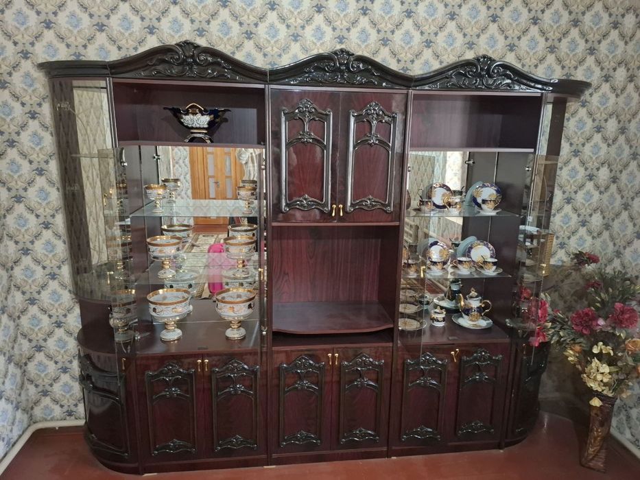 Срочна прадаю мебель Италияские