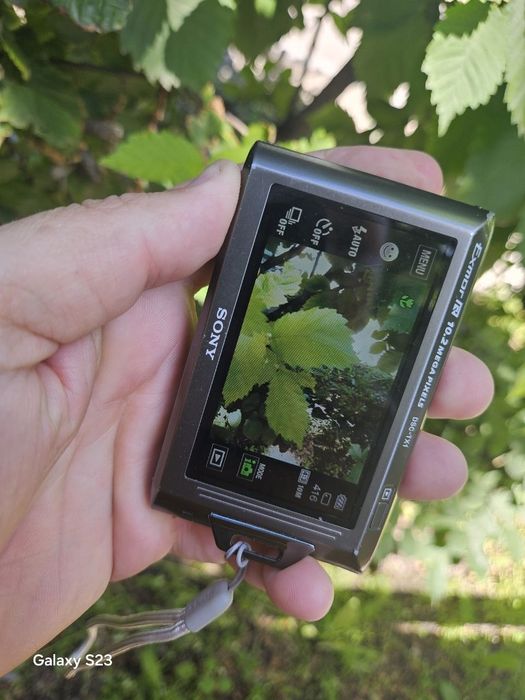 Sony Cyber-Shot цифровой фотоаппарат