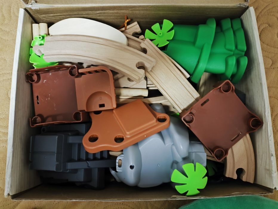 Joc tren cu sine de lemn