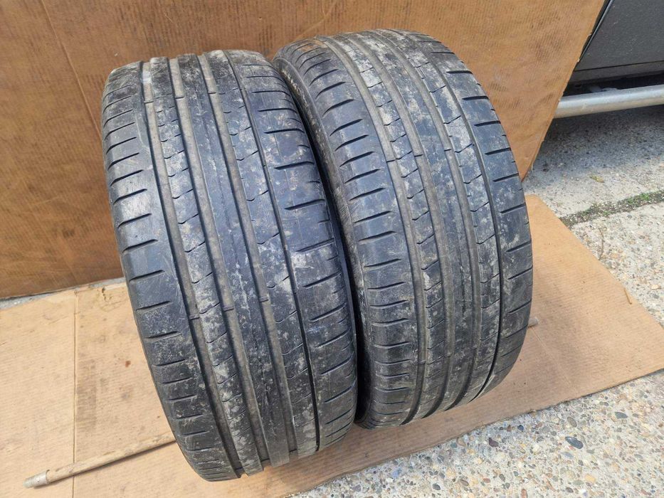 2 Pirelli R21 255/40 Летни гуми  DOT3223