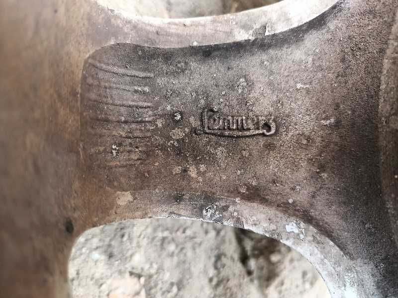 Продам оригинальные легкосплавные диски на Mitsubishi