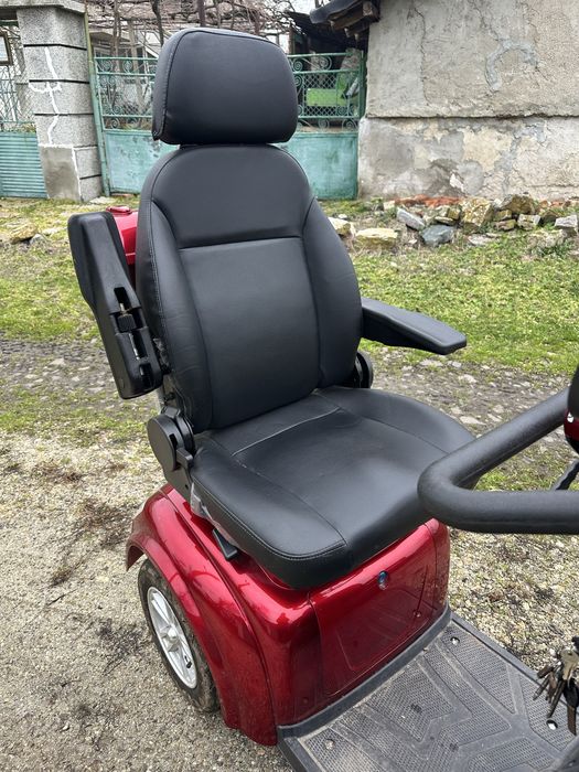 Електрическа четириколка