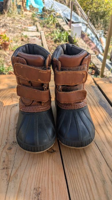 Детски зимни непромокаеми ботуши GAP - 22