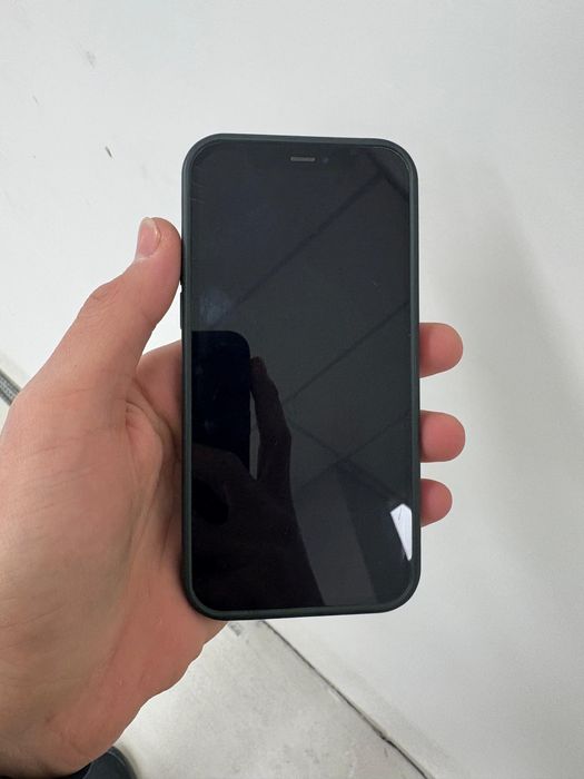 iPhone 12 64гб 72%акб