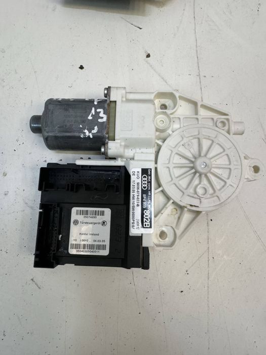 Motoras usa portiera macara geam stanga dreapta fata spate Audi A3 8P