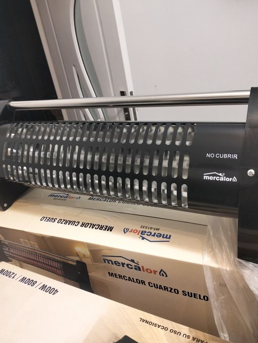 Radiator electric halogen  1200w nou