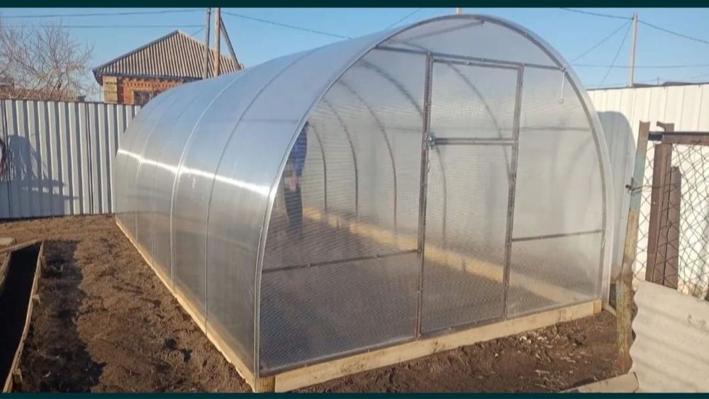 Теплицы для дач/домов