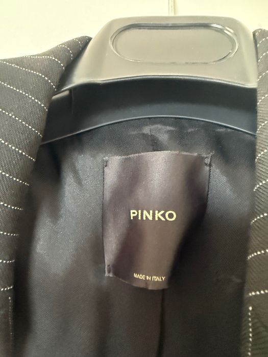 Чисто ново сако pinko