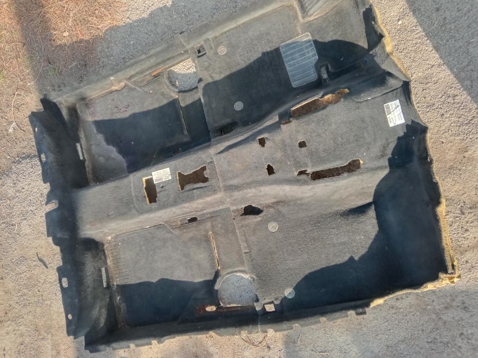 ковролан с БМВ е 66 черный