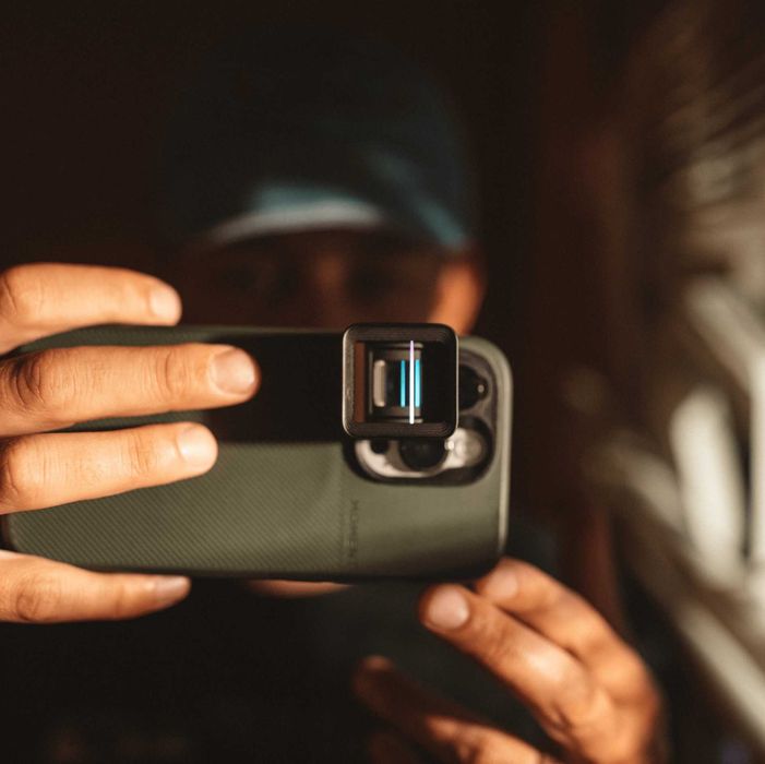 Анаморфный объектив Moment Lens 1.33x (Blue Flare)