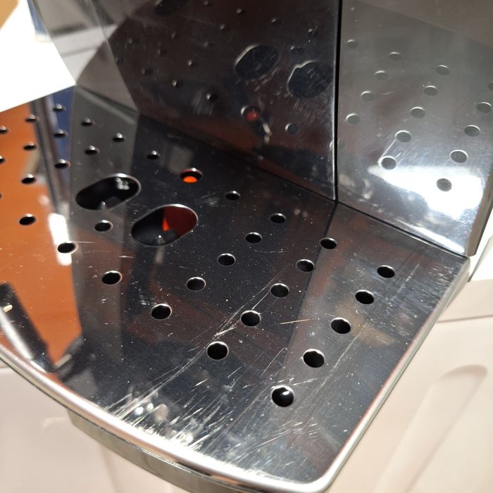 Кафе автомат Делонги Магнифика Старт внос от Германия гаранция 6 месец