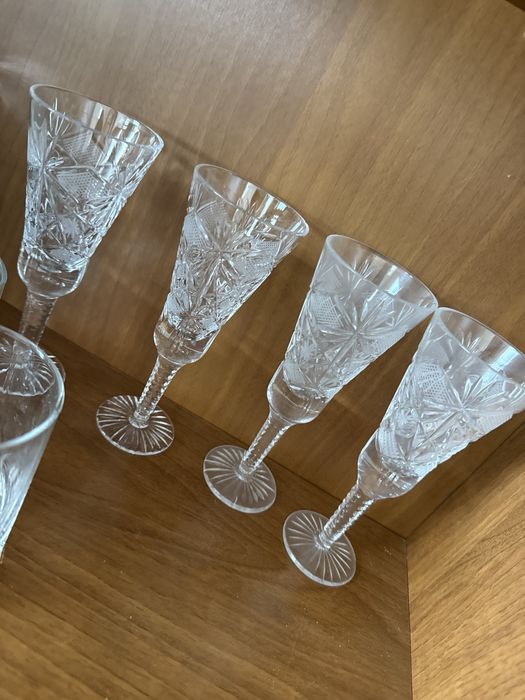 продам хрусталь посуду