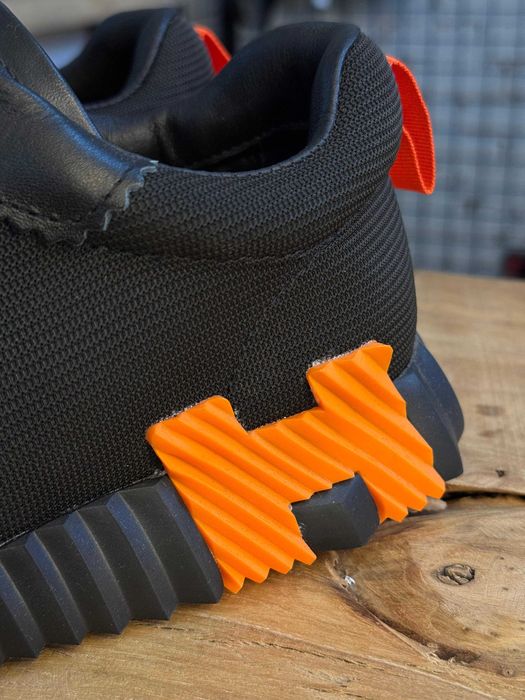 Кроссовки Hermes