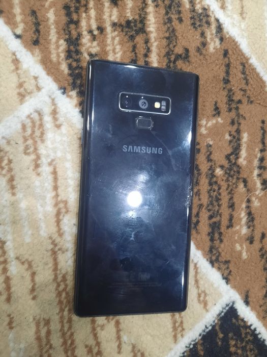 Продам телефон самсунг