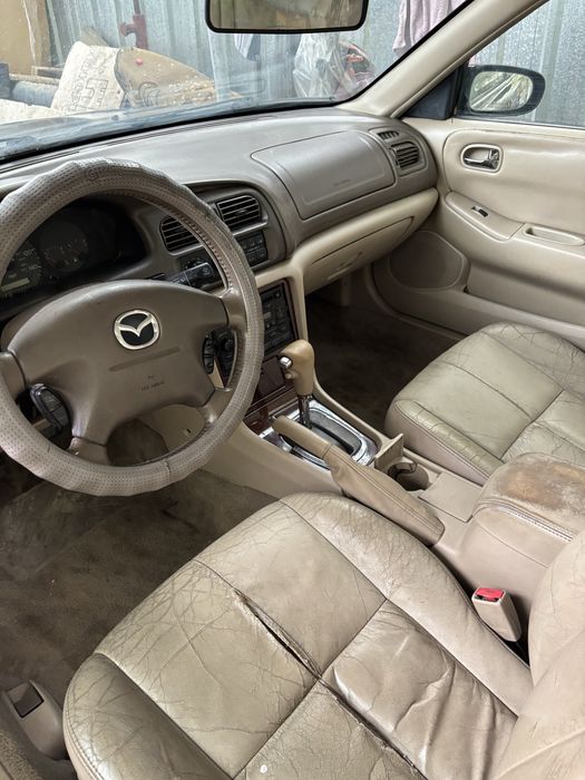 Mazda 626.