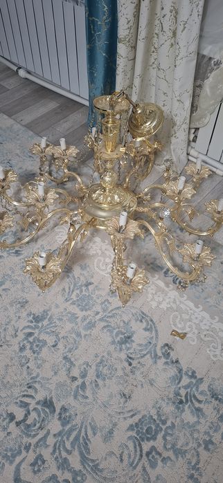 Люстра 10 рожковая