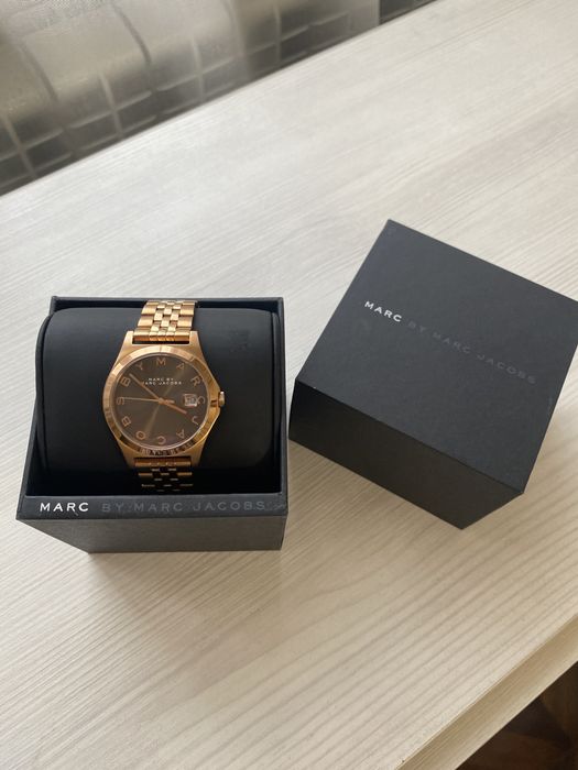 Оригинальные часы Marc Jacobs