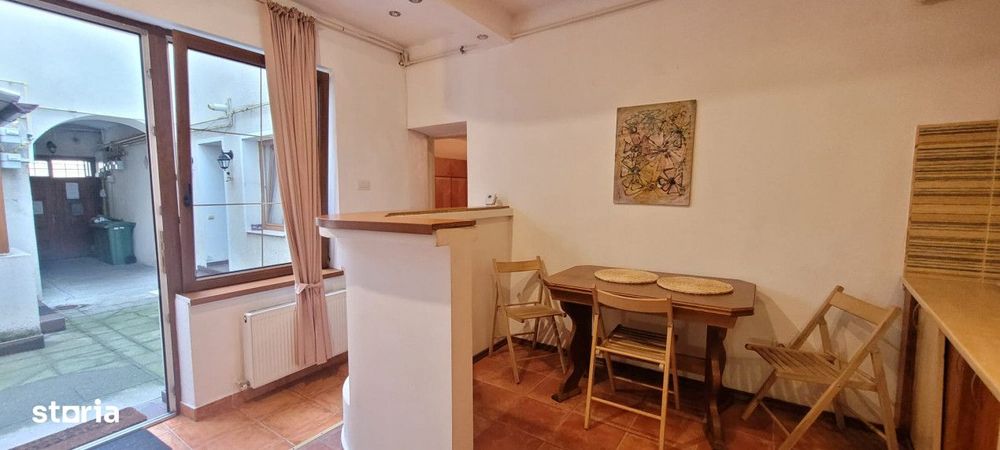 Garsoniera cocheta in Centrul Vechi al Brasovului