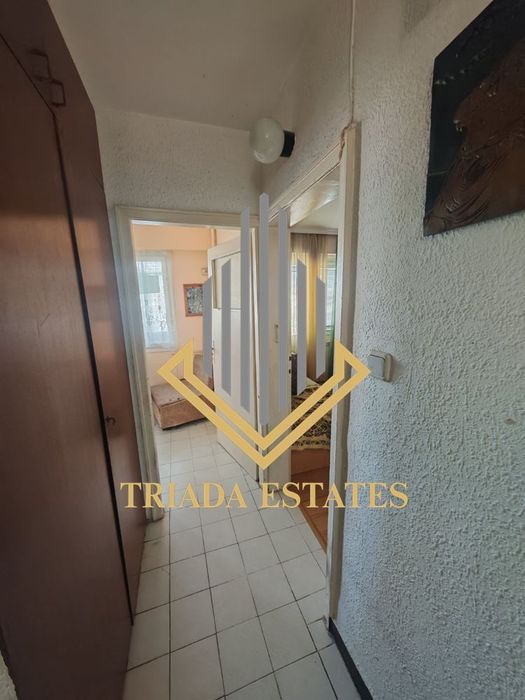 Продава се Двустаен апартамент в Бургас, Славейков - 60 кв.м за 1105 €/кв.м - Снимка #6