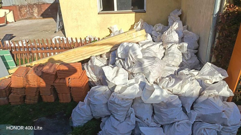 Debarasări apartamente car moloz mobilă