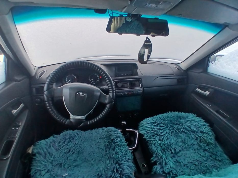 Продам приору универсал