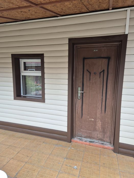 Сдаём отдельную комнату во времянке