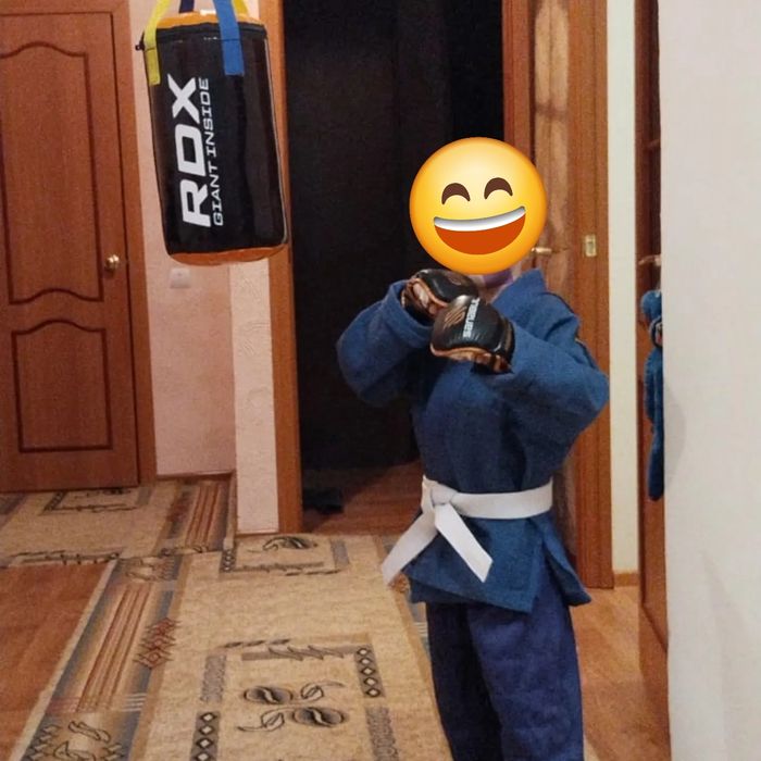 Продам костюм ММА