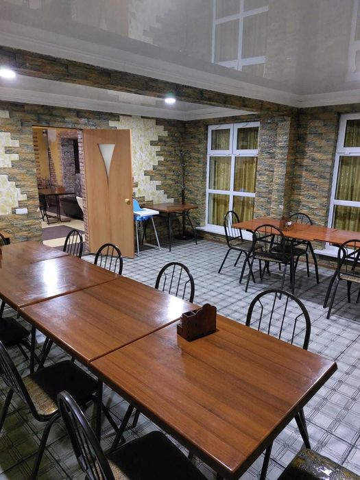 Продается просторное, полностью оборудованное кафе