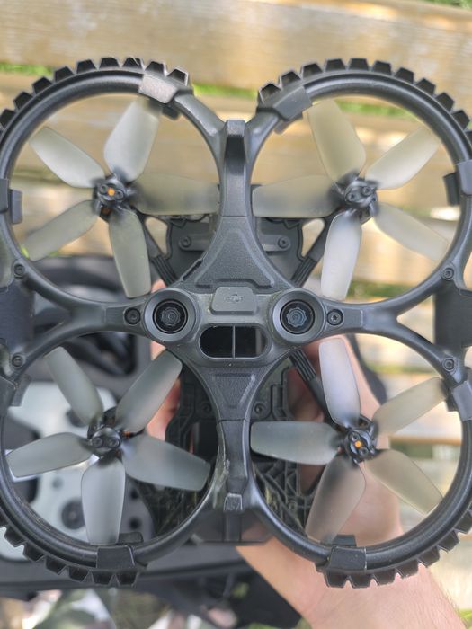Dji avata + 3 батерии и motion controler