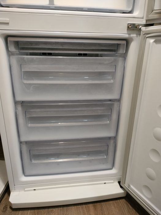 Холодильник Samsung RL41SBSW