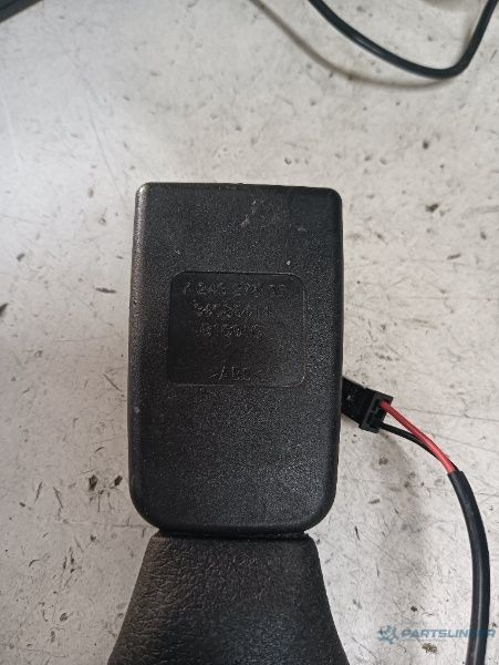 Pretensionare Dreapta Spate Bmw 5 (F10) [ 2009 - 2016 ] Oem 724327503