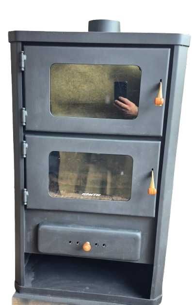 Камина с фурна и водна риза Прити