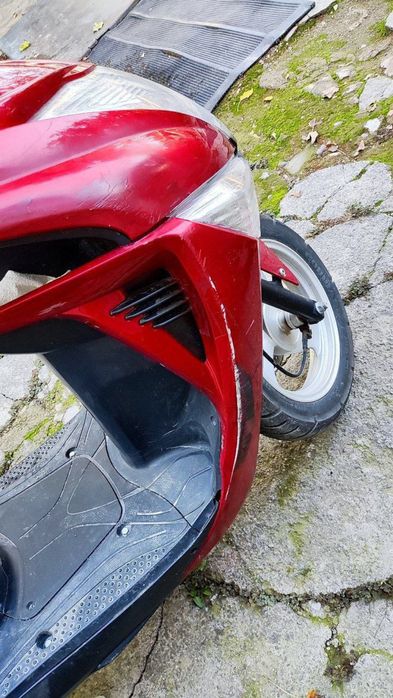 Skuter400000 milonga nomi  re volt