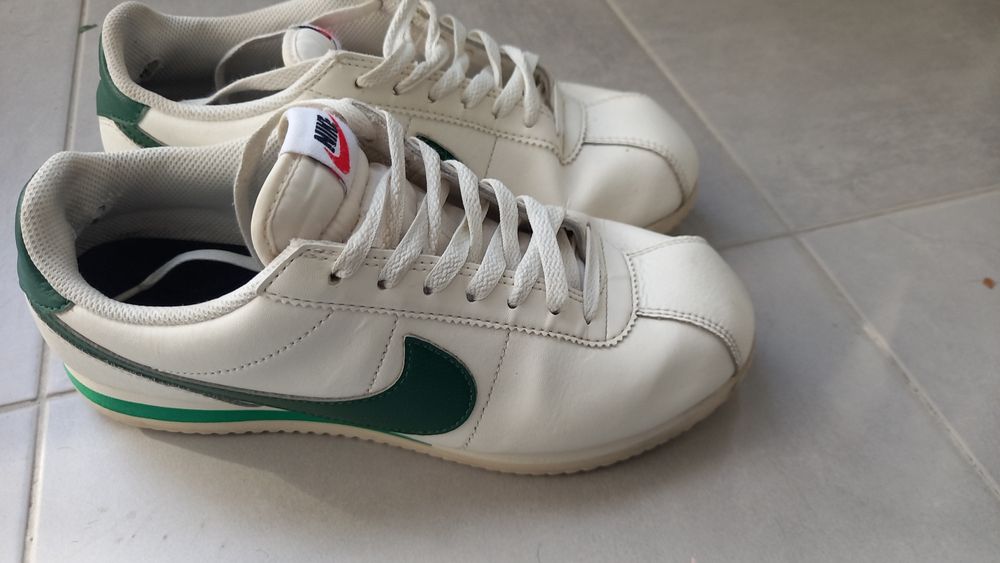 Маратонки Nike 40 номер