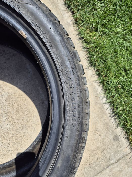 Vand caciucuri GOOD YEAR 245/40/17