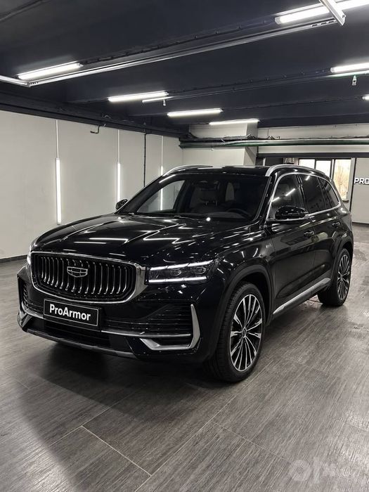 Geely monjaro electr