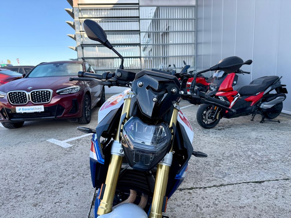 BMW F900R 2024  , 6500km  Garantie + Casco
