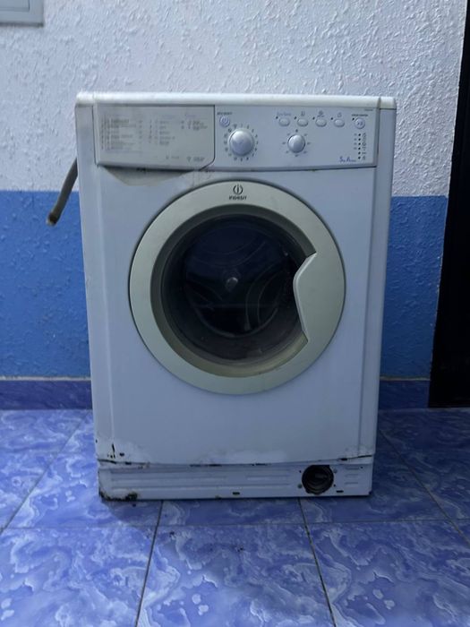 Indesit Кир ювадиган мошина