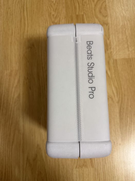 Casti BEATS Studio Pro