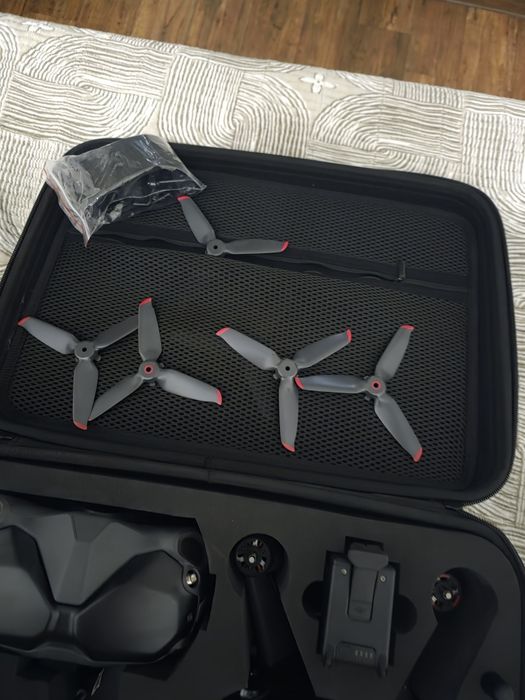 Кейс, сумка для переноски дрона DJI FPV , Новая .