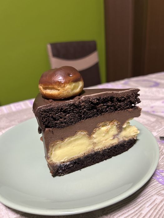 Tort de casa cu ingrediente naturale