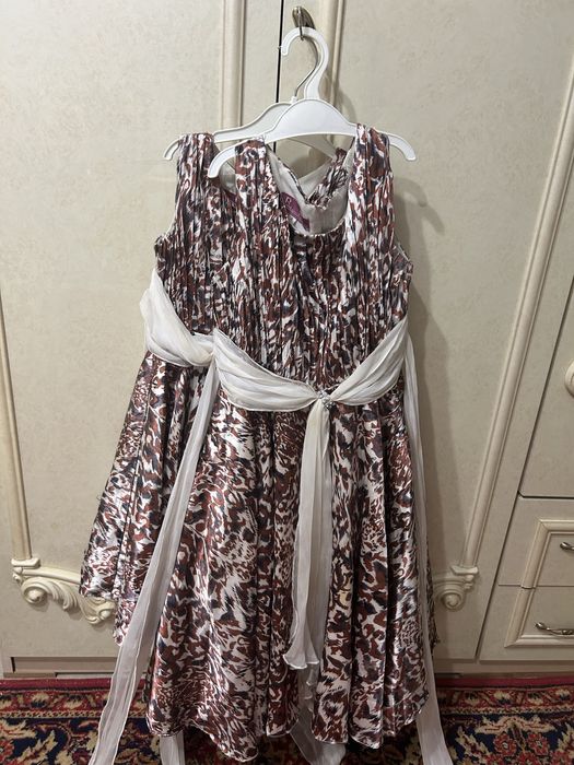 Отдам даром одежду