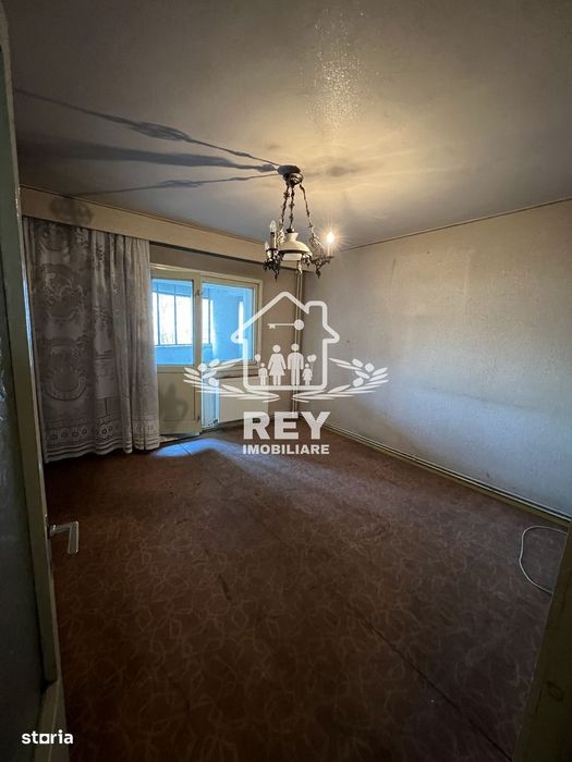 Apartament 4 camere decomandate 4 balcoane etaj 1 Str. Bâlea/Sibiu — fotografia 3